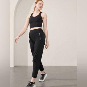 NWT-Athleta Black Trekkie North Jogger, Size 1X